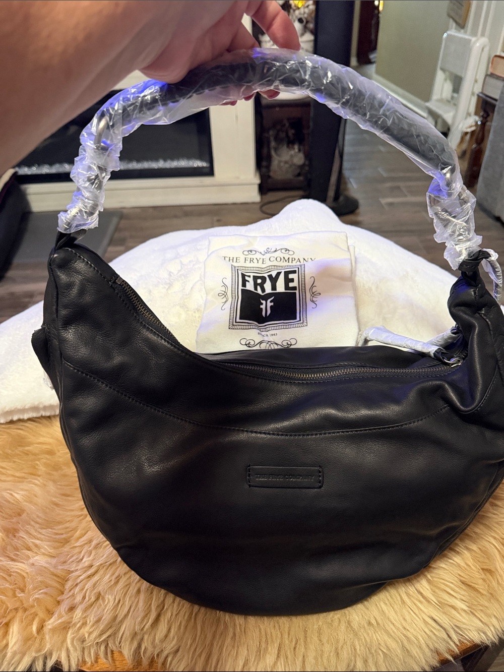Frye Jenny Hobo Bag in Black Genuine Leather NWT
